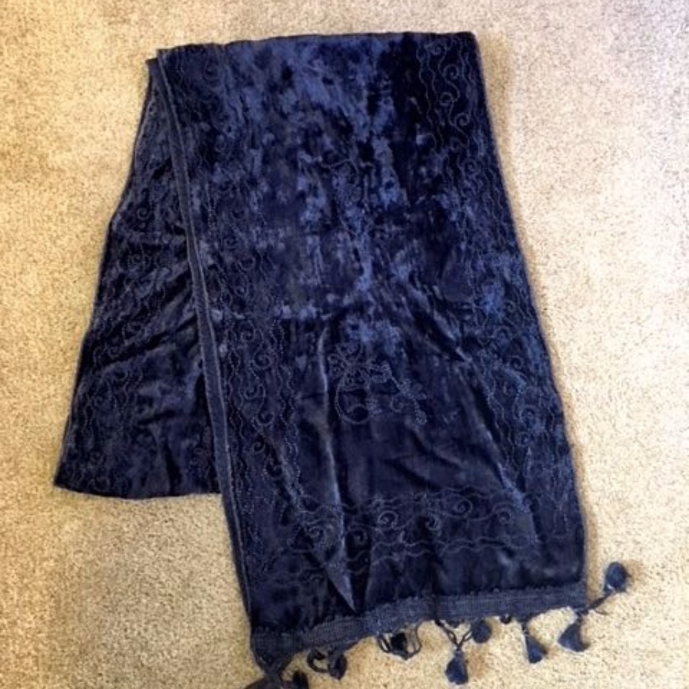 Navy Soft Velvet Scarf